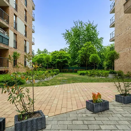 Wilga Park Homely By Bookinghost Cracovia