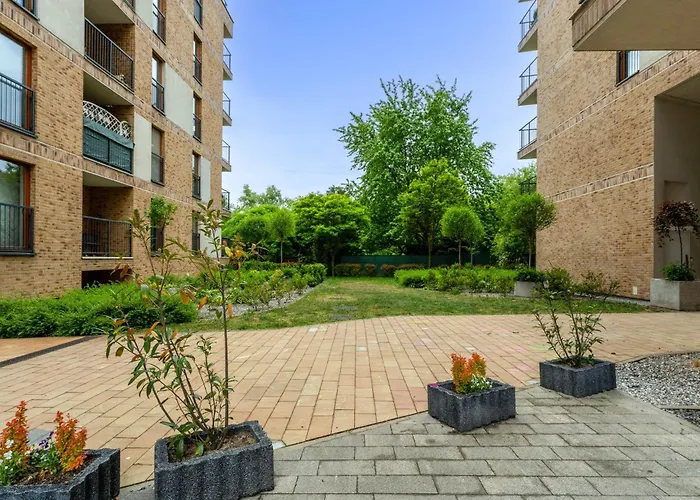 Wilga Park Homely By Bookinghost Kraków